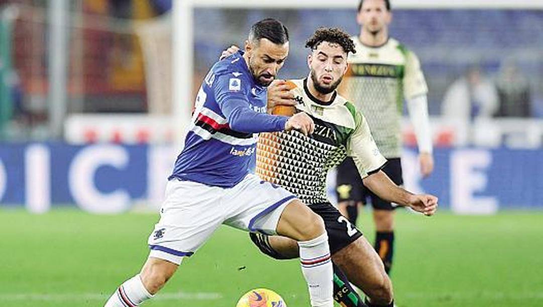 Il duello tra Kiyine e Quagliarella.  